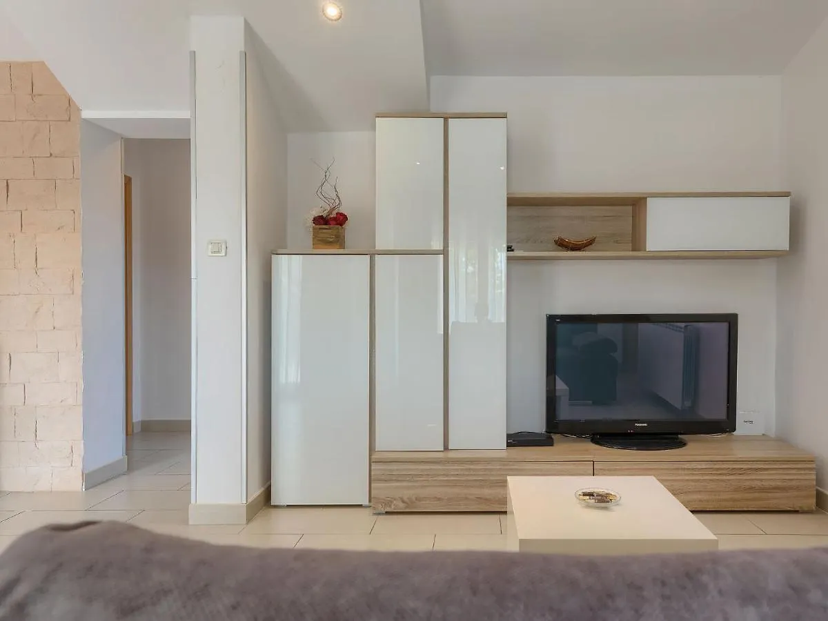 Holiday Home Florens - Roj469 By Interhome Sveti Petar u Sumi