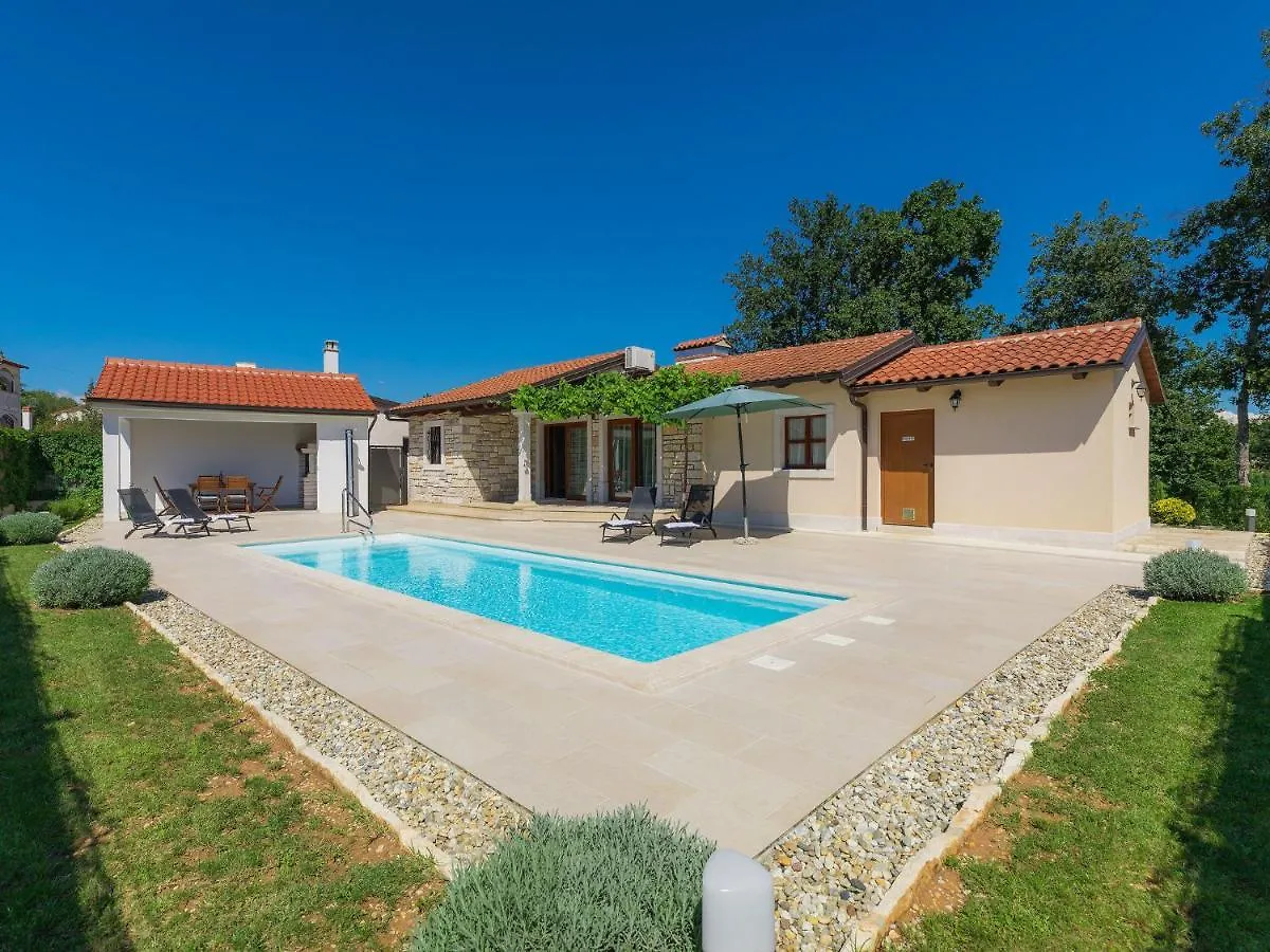 Holiday Home Florens - ROJ469 Sveti Petar u Sumi Kroatien